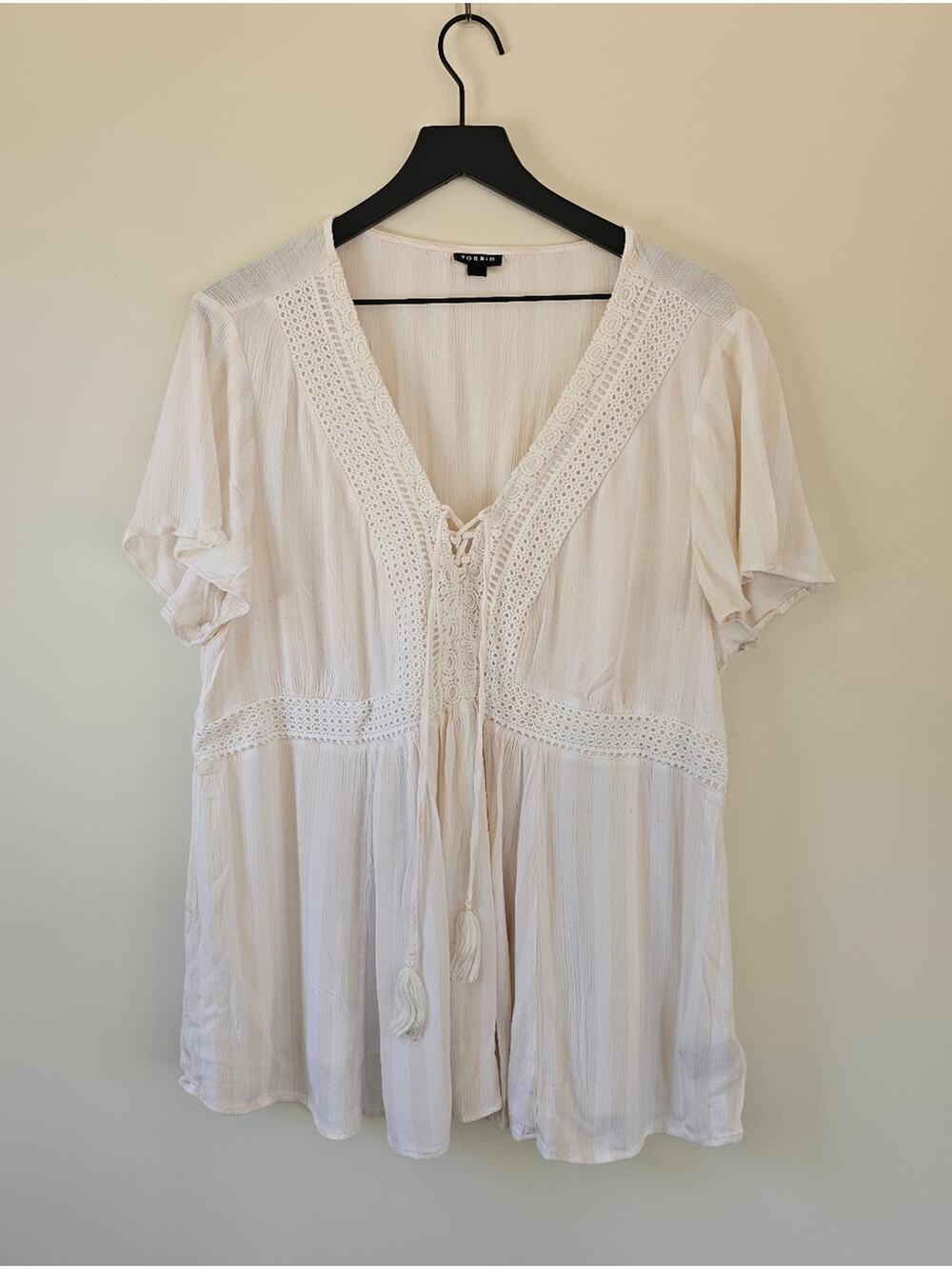 Torrid Neutral Stripe Beachy Babydoll Top
